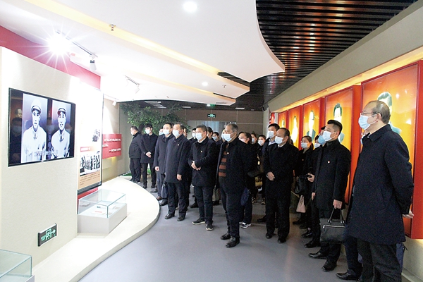 W020210816222168489203.jpg W020210816222168489203.jpg